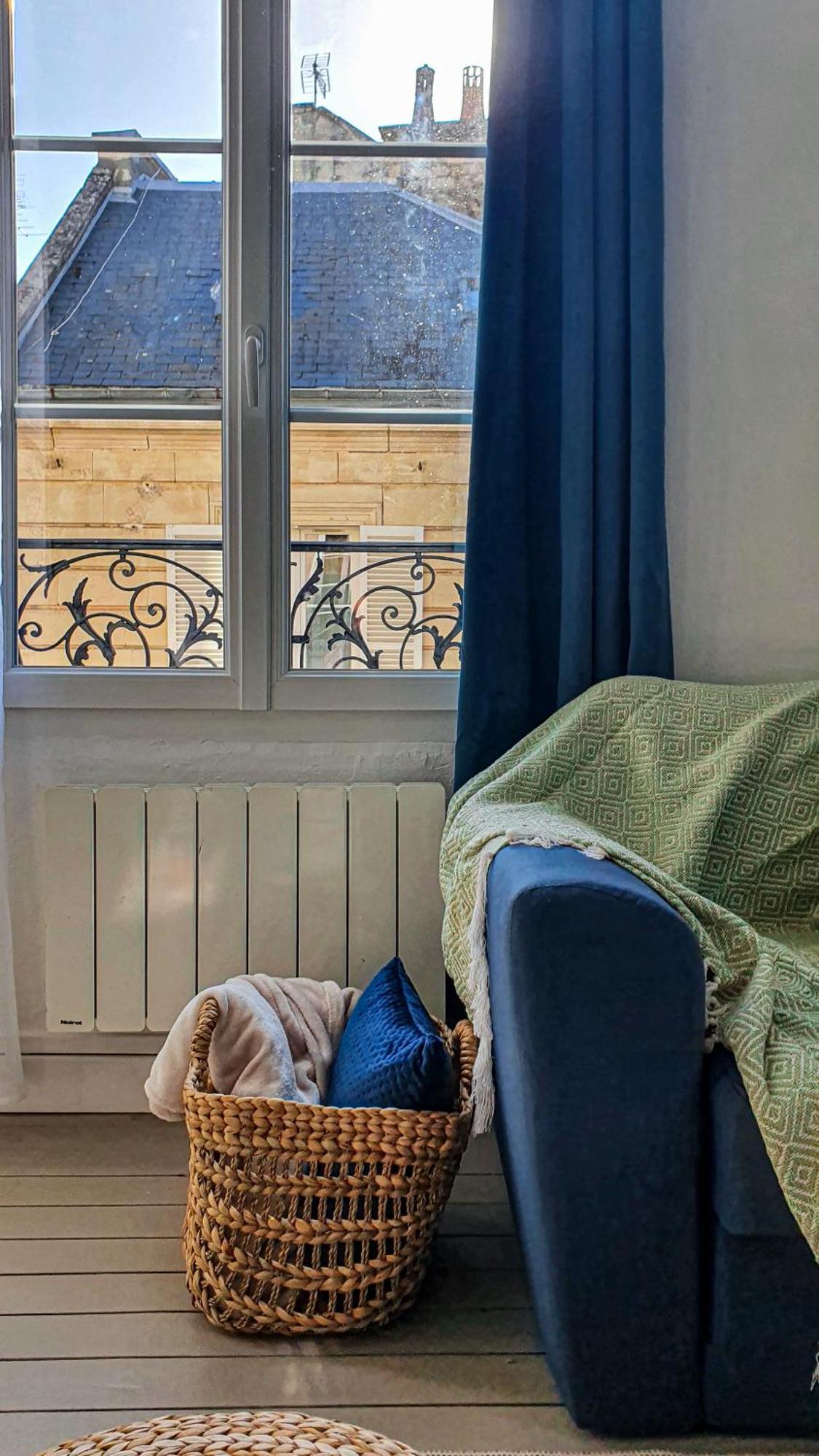 Charming With View Of The Abbaye-aux-hommes Caen
