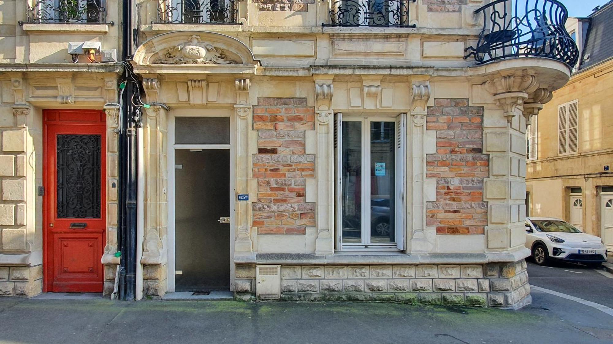 Charming With View Of The Abbaye-aux-hommes Apartment